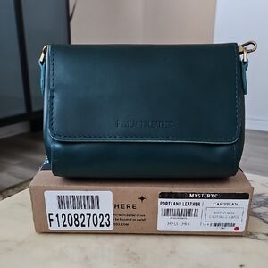 Portland Leather Mini Metro Crossbody - Caribbean